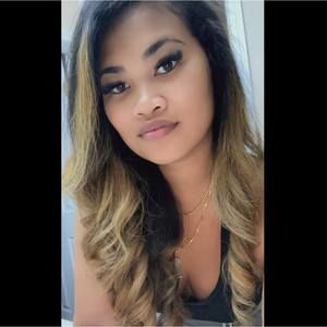 Meet your Posher, Myra